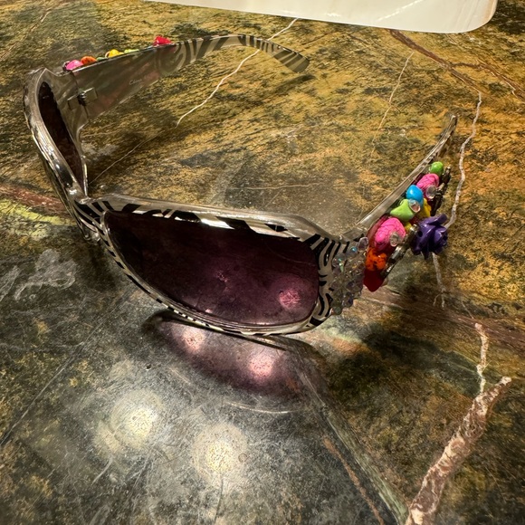 Blinged sunglasses - Picture 1 of 9